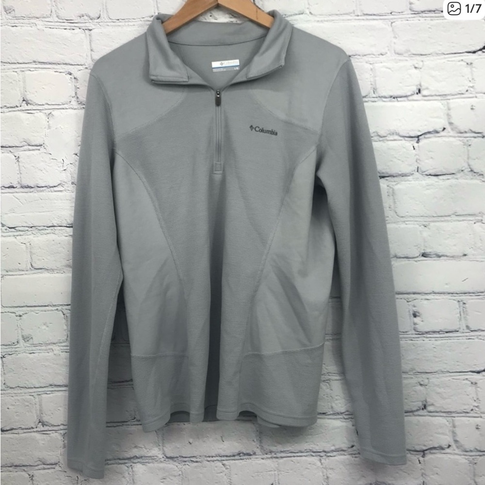 Columbia Light Gray Half Zip-Up